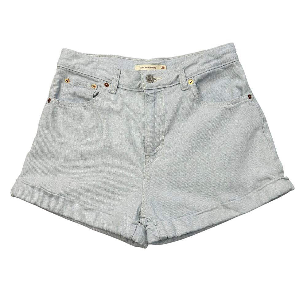 Levi's Shorts WMNS 28 A-Line Mom High Rise Light Blue Cuffed Hem Zip Fly Cotton